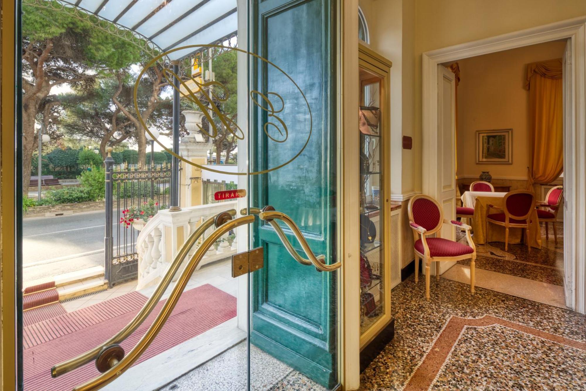ארנצאנו Ena Hotel מראה חיצוני תמונה